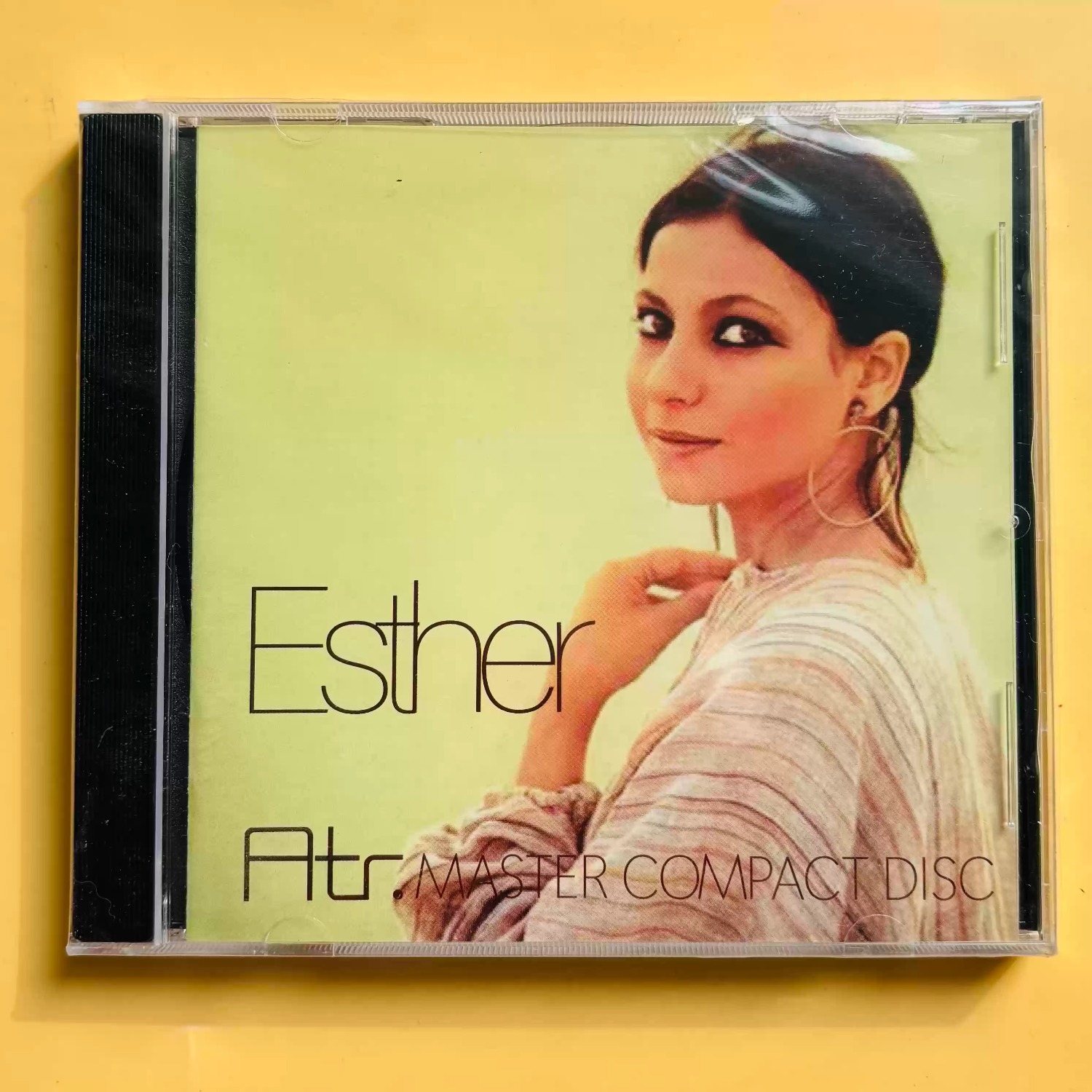 Vintage Collectibles & More Llc Photos - Álbum de CD de Canto Femenino