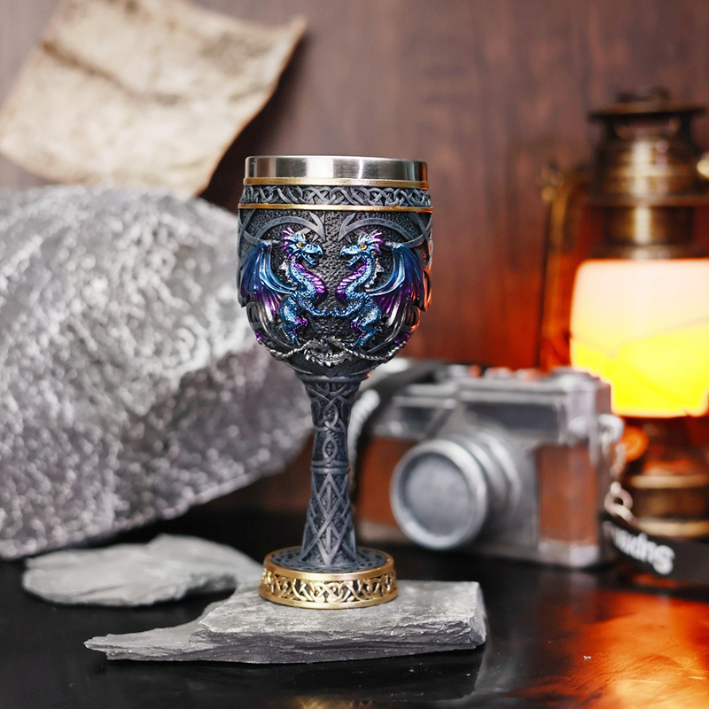 Collectible Vintage Wine - Copa de Vino Gótica Vintage con