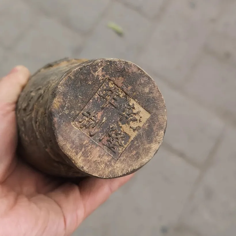 Jarrón de la Colección Bronce  - Collectible Vintage Tools reseña y precio