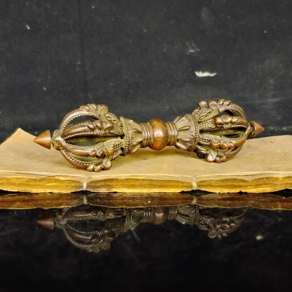 Pestilón Vajra Tibetano de Och - Collectible Vintage Tools reseña y precio