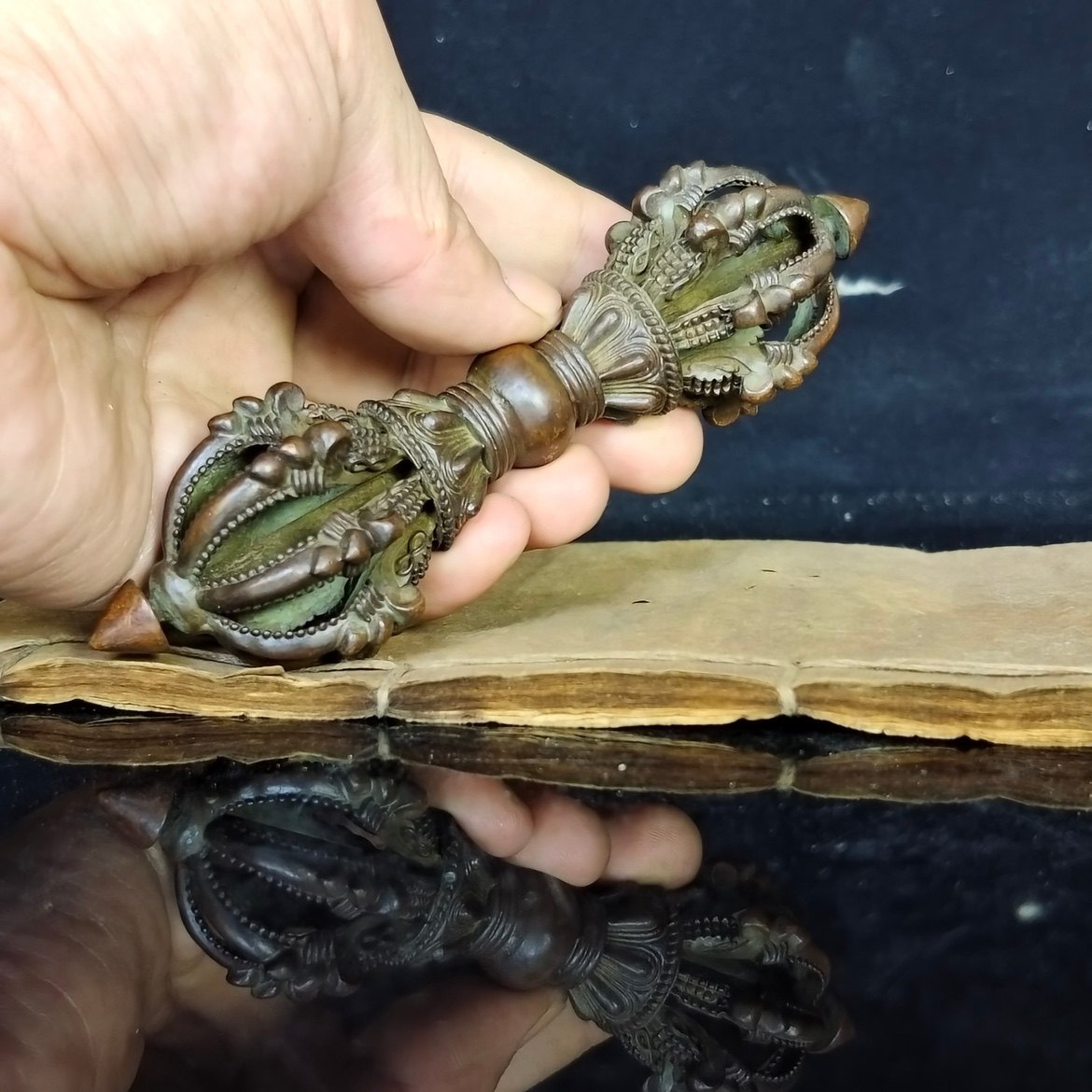 Pestilón Vajra Tibetano de Och - Collectible Vintage Tools reseña y precio
