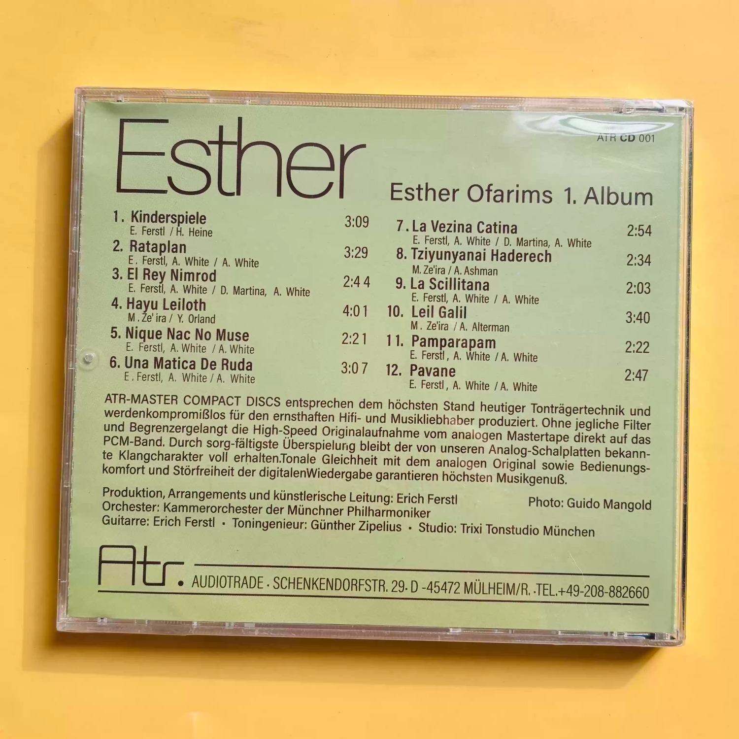 Álbum de CD de Canto Femenino  - Vintage Collectibles & More Llc Photos reseña y precio