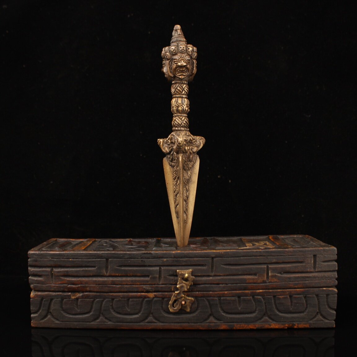 Vajra Phurba Tibetana Budista  - Collectible Vintage Tools reseña y precio