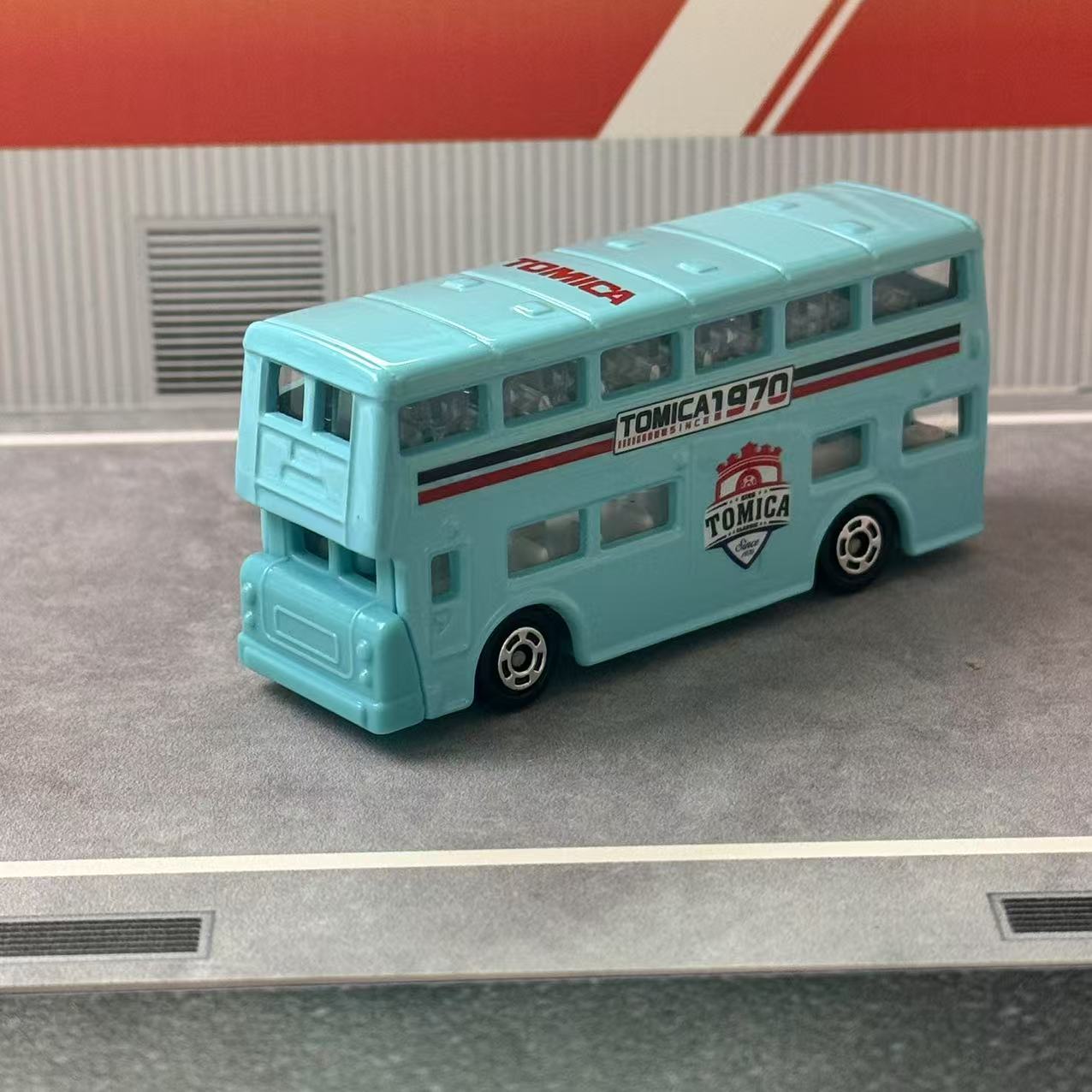 Takara Tomy Tomica Asia 120 No - Vintage Collectible Model Cars reseña y precio