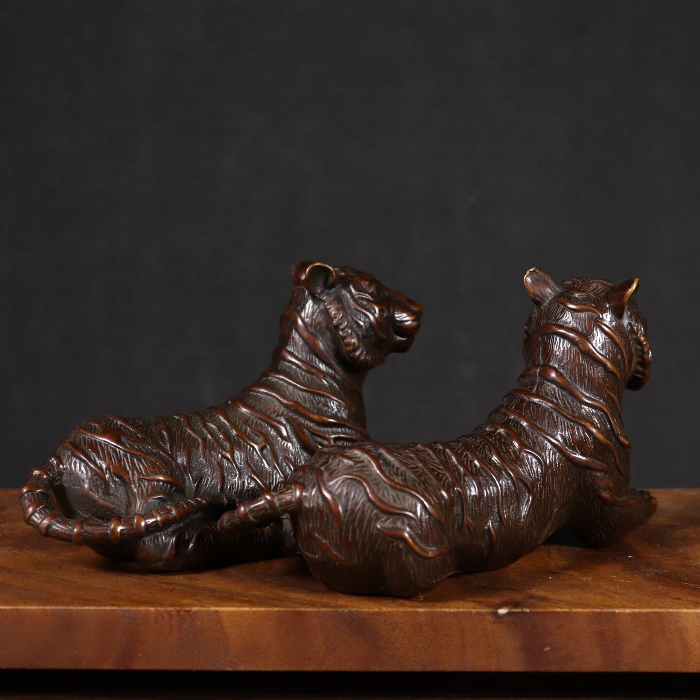 Estatua de Tigre de Cobre Vint - Vintage Collectible Stores reseña y precio